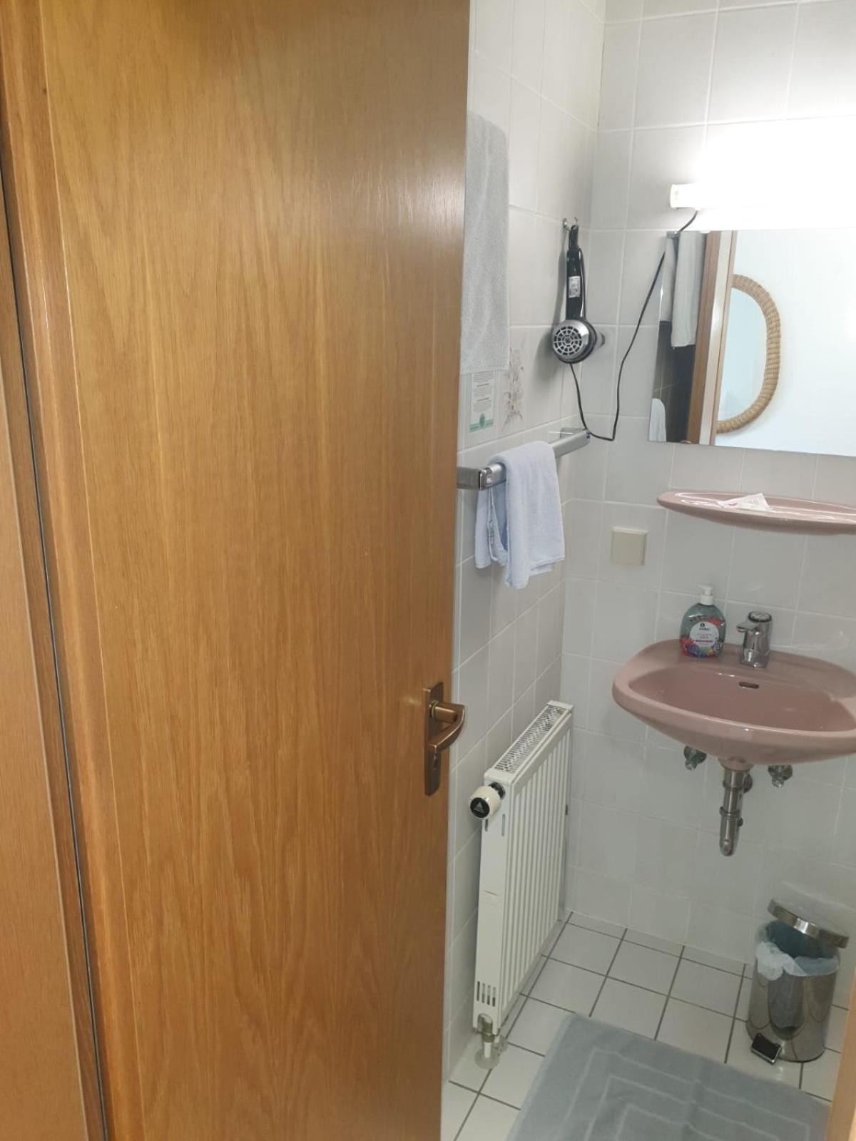 Hotel Schweizerhof Böbingen an der Rems Rum bild
