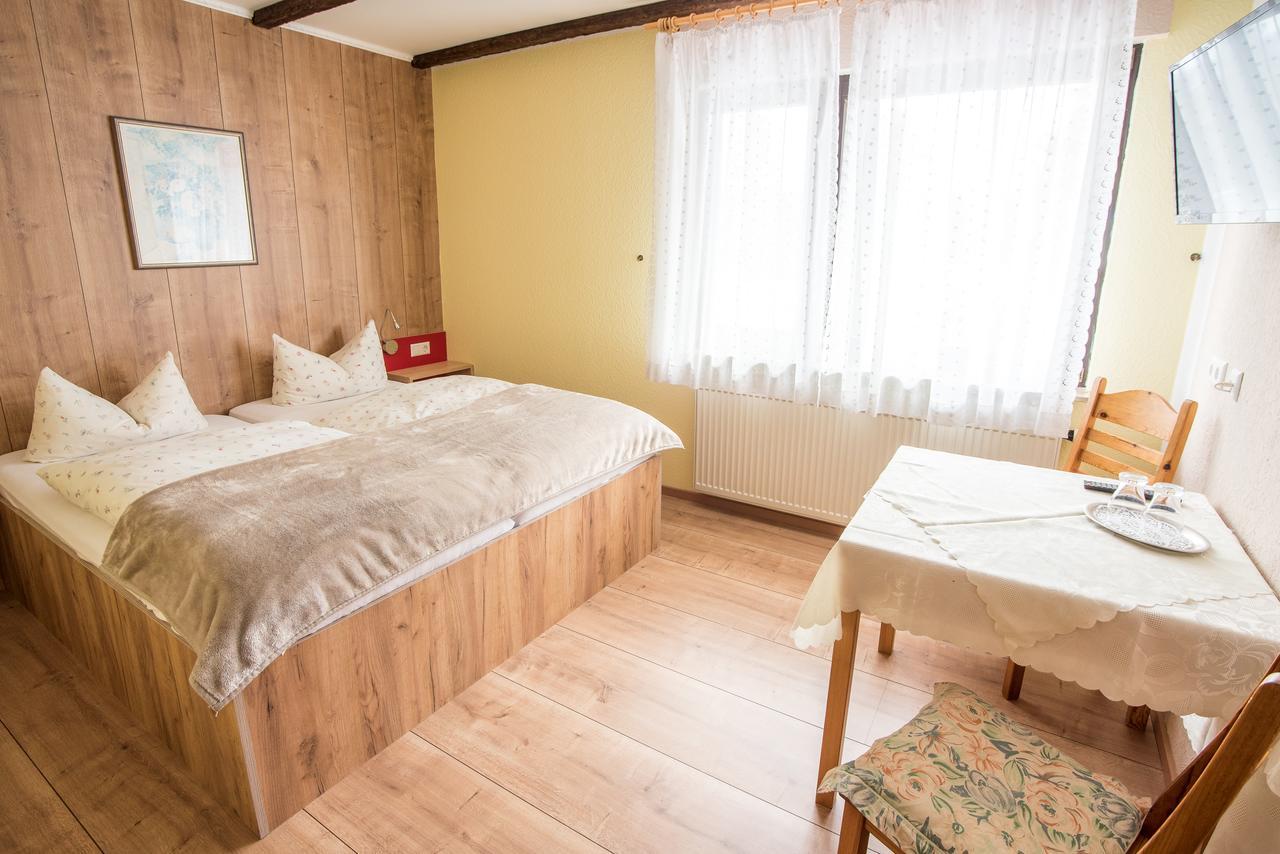 Hotel Schweizerhof Böbingen an der Rems Exteriör bild