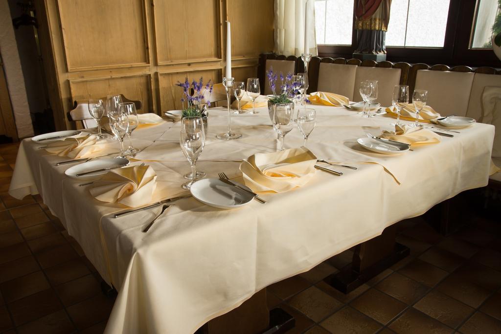 Gaestehaus Schweizerhof Hotell Böbingen an der Rems Exteriör bild